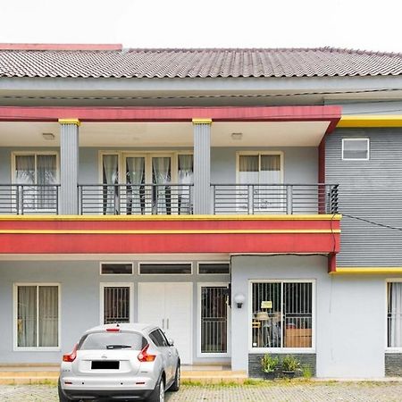 فندق Reddoorz Near Siloam Karawaci 3 تانجيرانغْ المظهر الخارجي الصورة