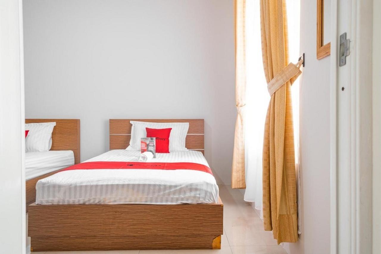 فندق Reddoorz Near Siloam Karawaci 3 تانجيرانغْ المظهر الخارجي الصورة